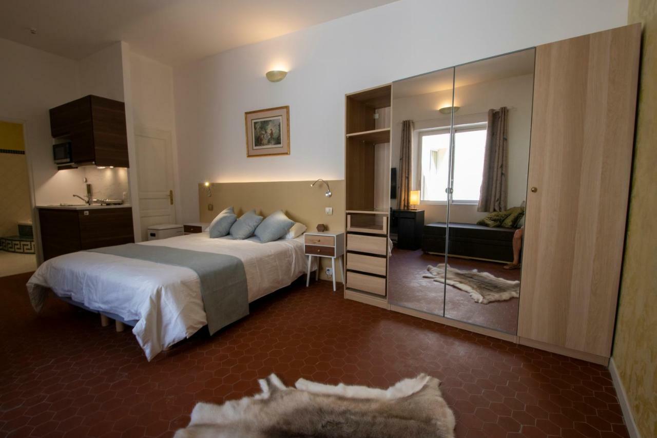Ferienwohnung A L'Ombre Du Palais Avignon Exterior foto