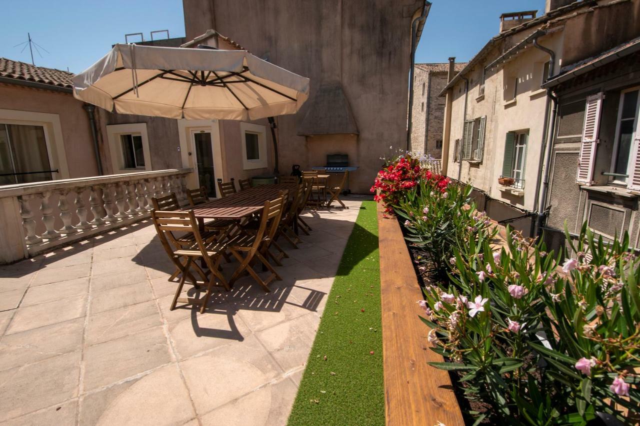 Ferienwohnung A L'Ombre Du Palais Avignon Exterior foto